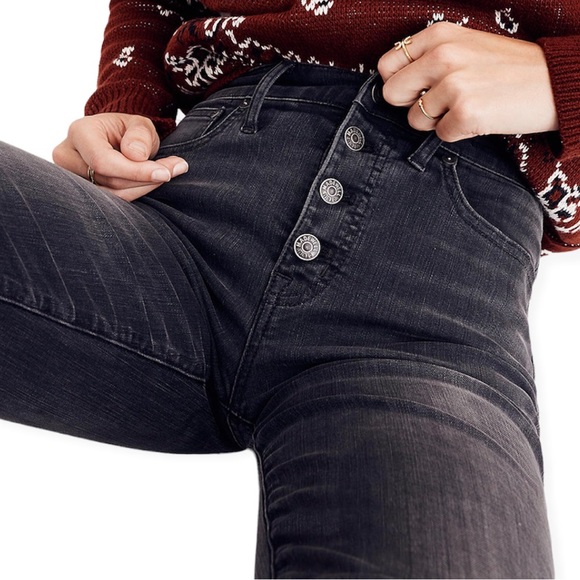 Madewell Women’s Denim Jeans Cali Demi Boot Distressed Hem Button Fly Charcoal - Picture 2 of 12